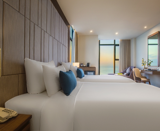 Executive Ocean Twin